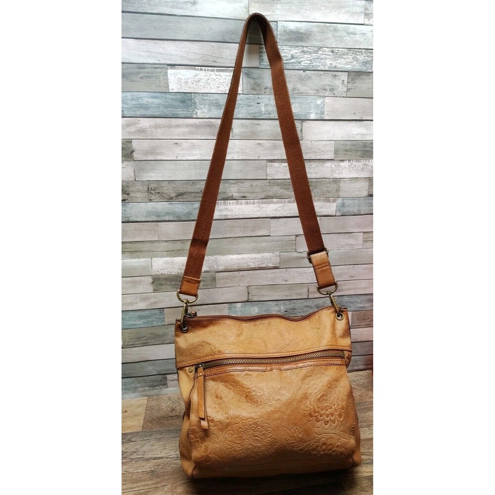 Fossil Leather Embossed Floral Shoulder Saddle Bag Hippy Boho Retro Soft Y2K